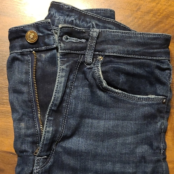 Stretchy medium wash High-waisted zara jeans - Picture 6 of 7